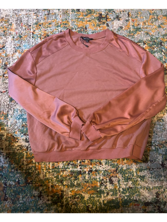 Strut & Bolt Tops - Mauve Satin-Sleeve Crewneck Sweatshirt